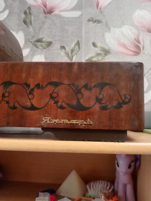 Продам Часы с боем.