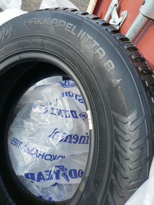 Шины Nokian 205/65/15