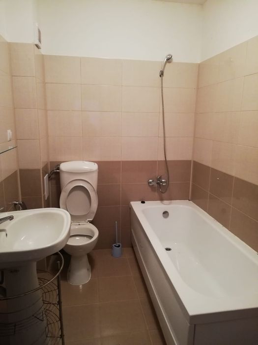 Vânzare apartament cu doua camere