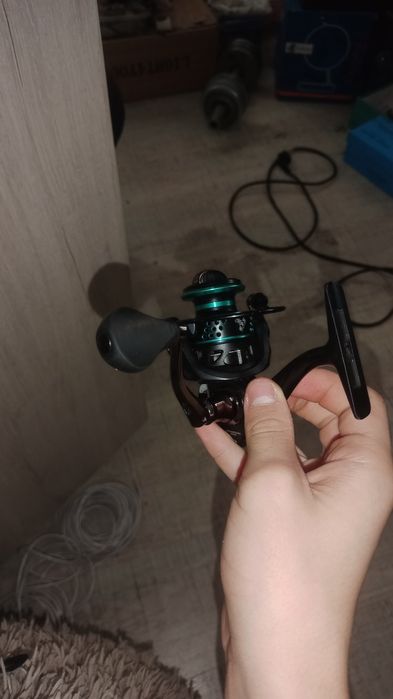 Продам катушку 800