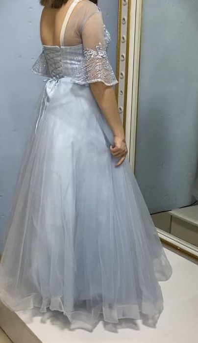 продам платье