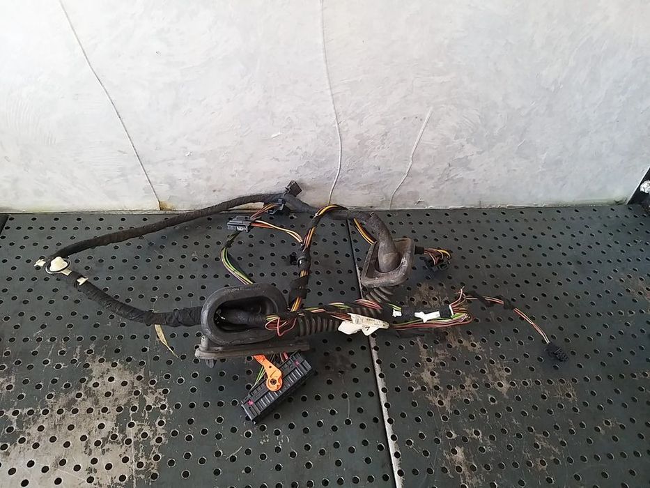 Cablaj instalatie electrica usa dreapta spate vw polo 6r
