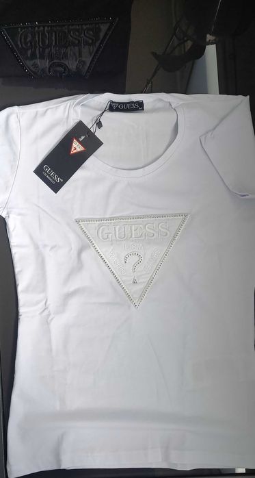Тениска на Guess