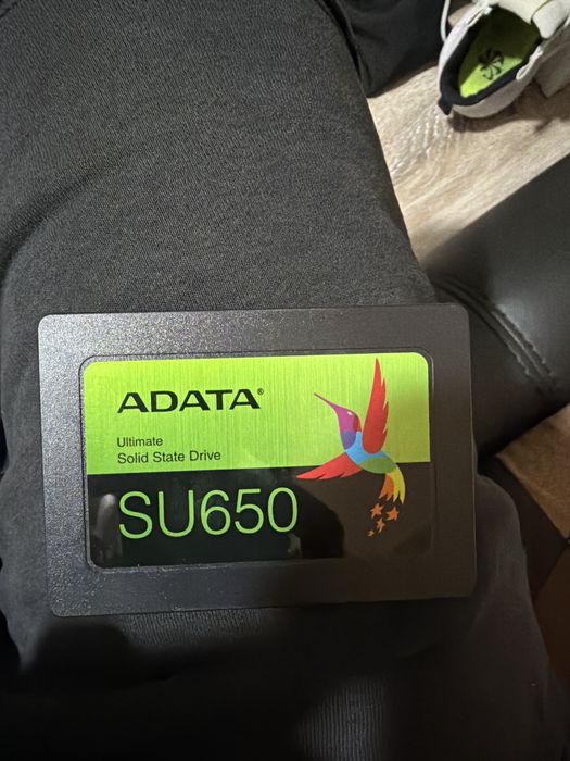 set SSD SATA – Kingston + ADATA – 1.2TB total – 100% health