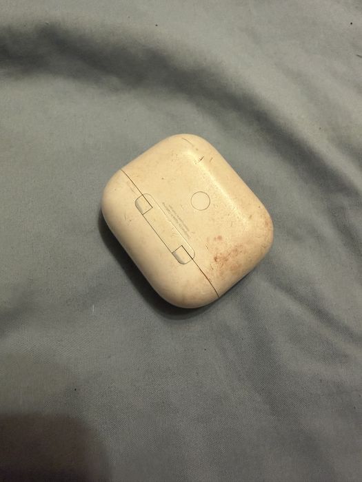 Найдены Air pods