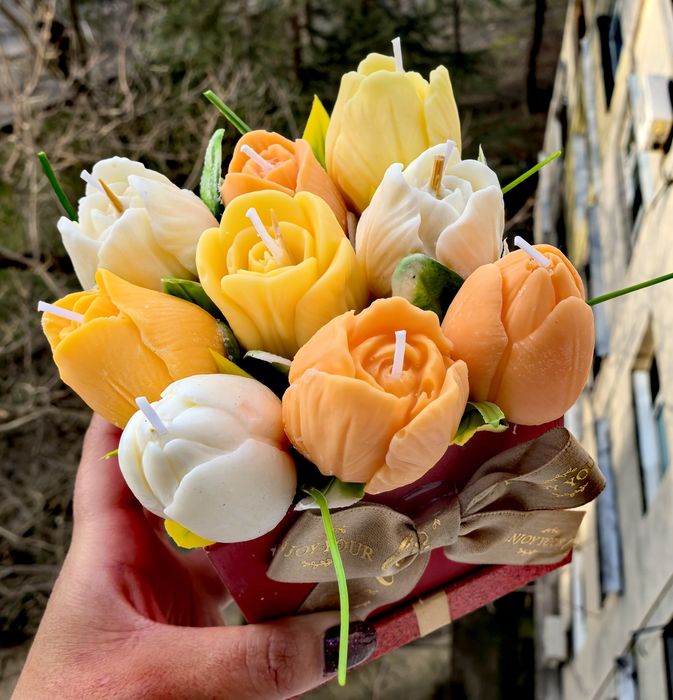 Букети от соеви свещи