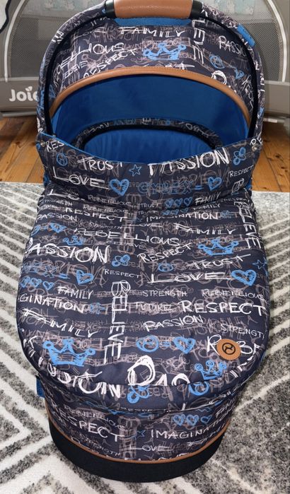 Cybex кош за новородено