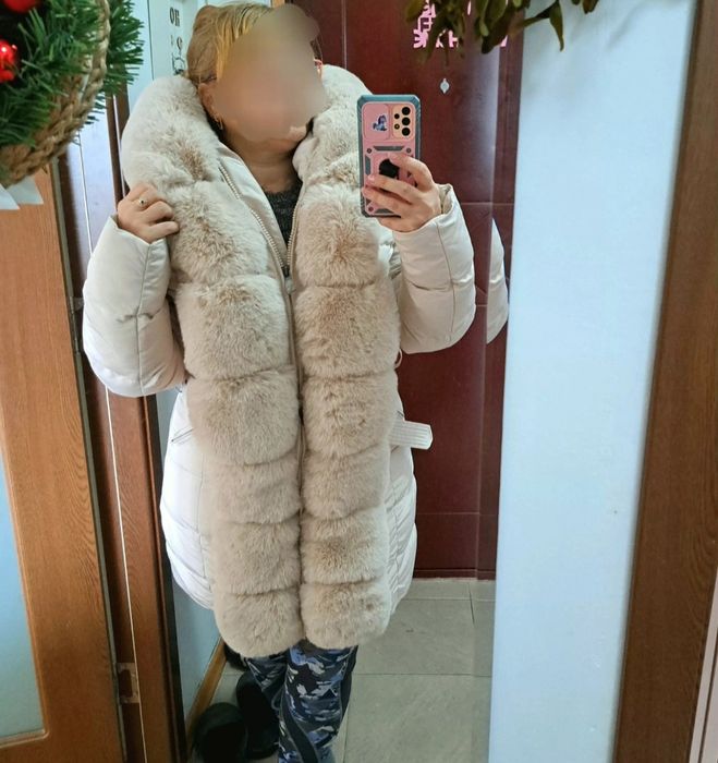 Geaca superba cu blanita