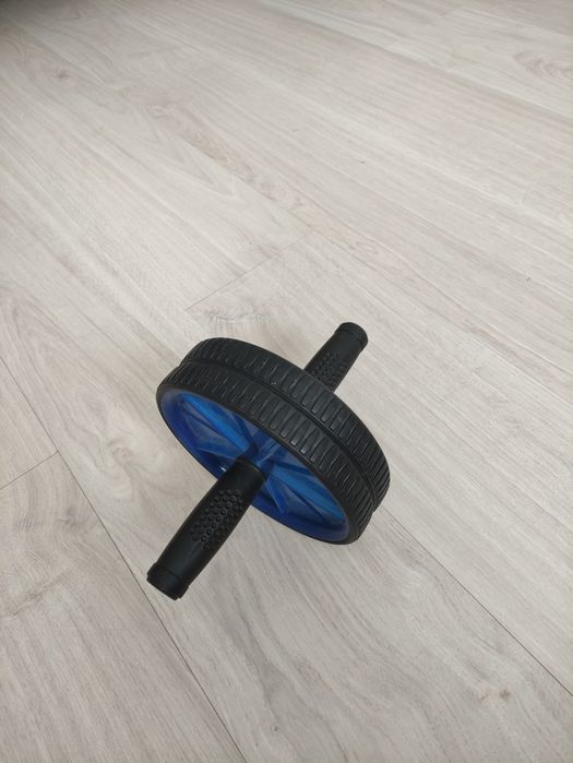 Ролик для пресса и спины