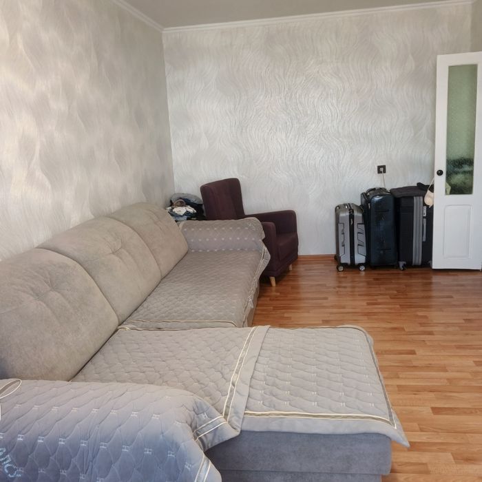 Продам двух ком.квартиру,в центре