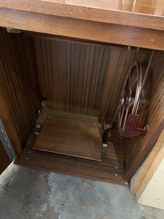 Продавам шевна машина Union