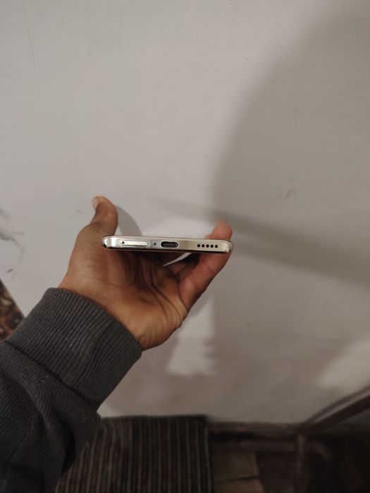 xonr x9b 256 gb holat yaxshi