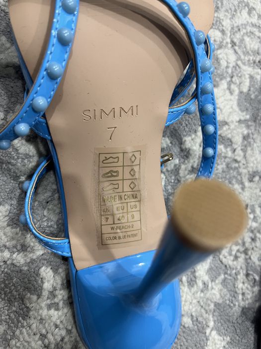 Женские босоножки Simmi London