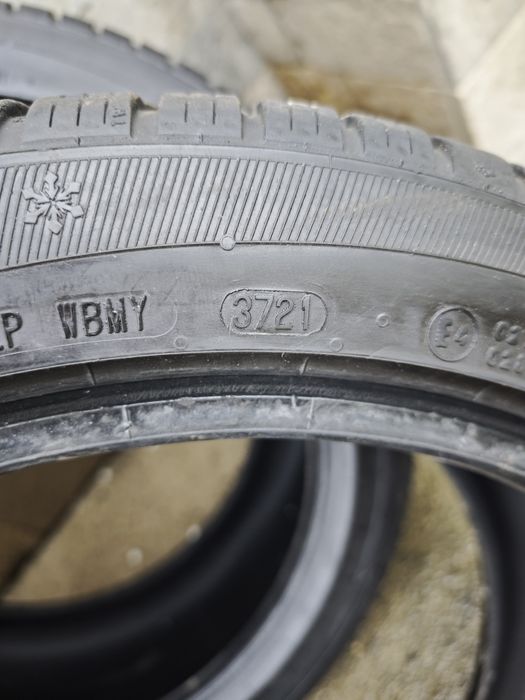 Зимни гуми 245/40/18