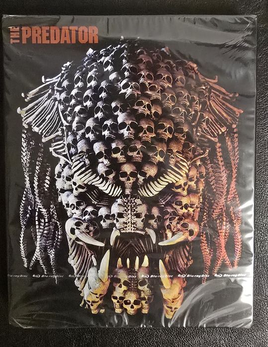 The Predator (2018) Blu-Ray Film si Steelbook
Produs sigilat.