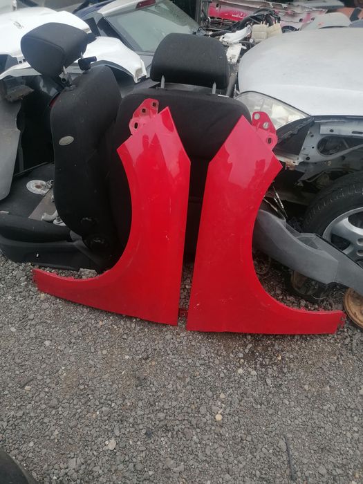 Capota bara far trager aripa radiator Ford Focus, Ford Focus 3