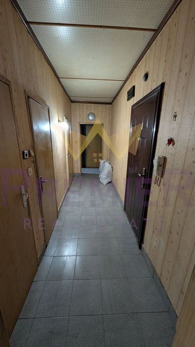 Продава се Тристаен апартамент в Варна, Младост 2 - 70 кв.м за 1900 €/кв.м - Снимка #5