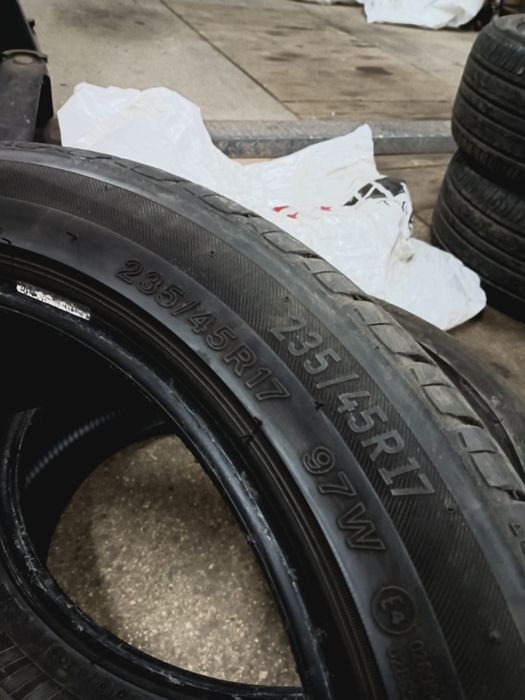 Летни гуми 235 45 17 YOKOHAMA и LASSA