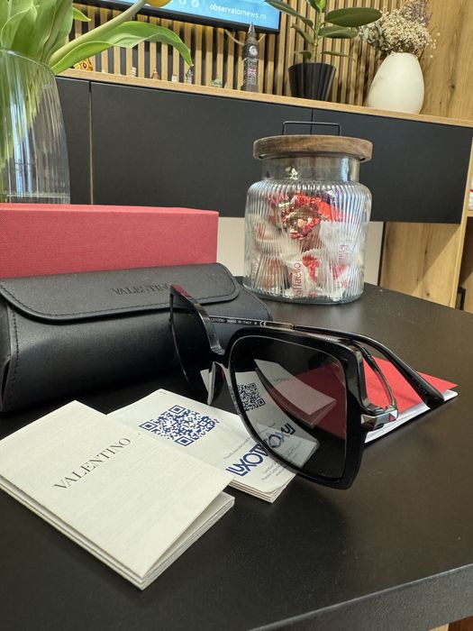 Ochelari de soare Valentino