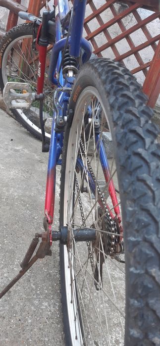 Vând bicicletă în stare bună