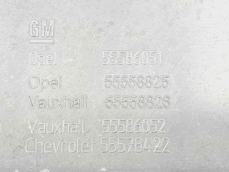 Capac motor Opel Meriva B [Fabr 2010-prezent] 55586051 1.7 CDTI A17DTS