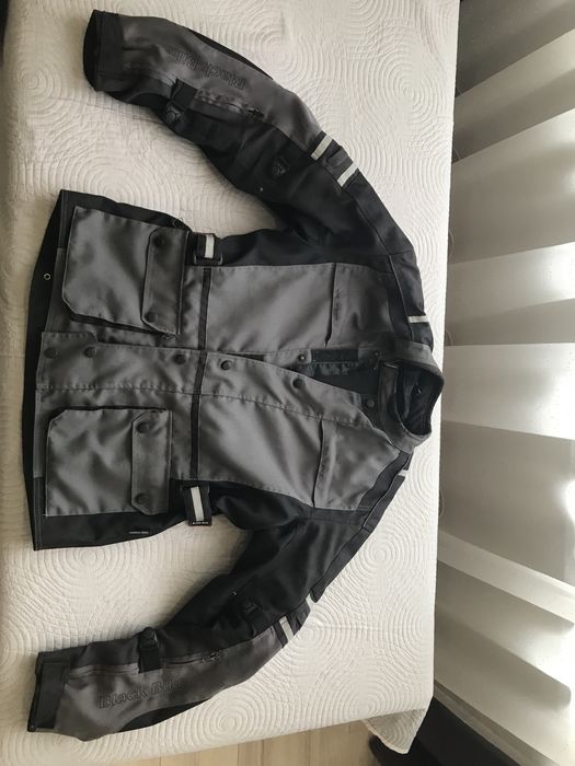 Яке и панталон за мотор