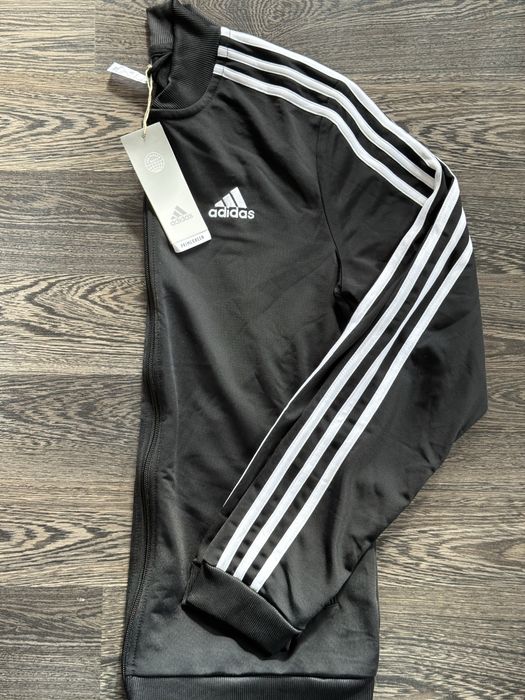 Дамско горнище Adidas