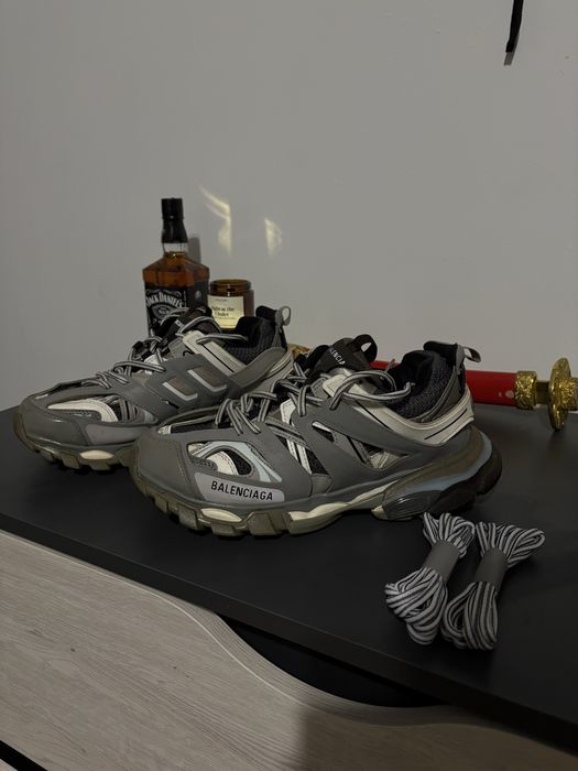 Vand balenciaga track