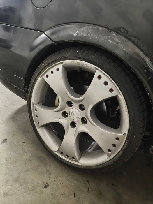 Jante IRMSCHER 8x18 5x110 ET38 Opel cu Goodyear Eagle F1 215/35R18 NOI