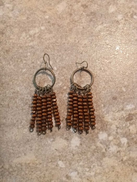 Бижута от естествени материали