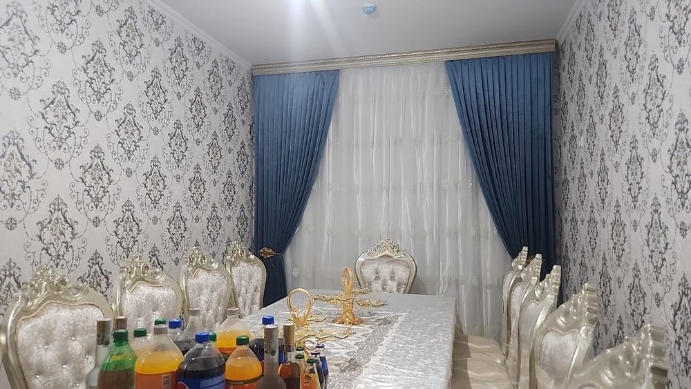 Stol-stul 12talik MDF sotilad. Holati zo'r yangı. Hech qancha ishlatil