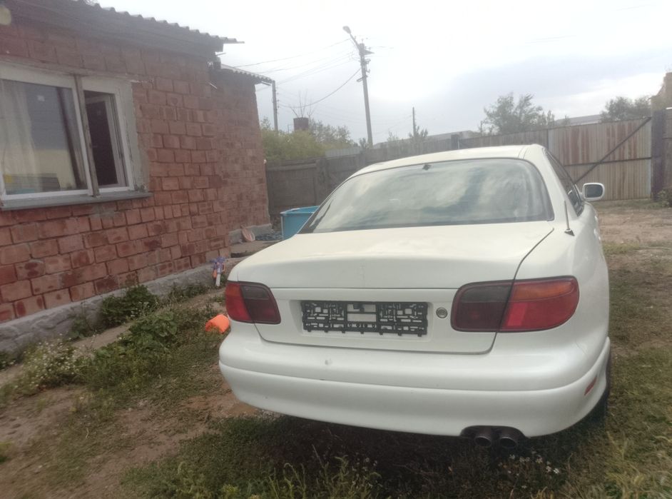 Продам Мазду кседос 9