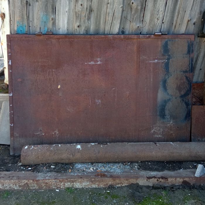 Ворота гаражные металлические