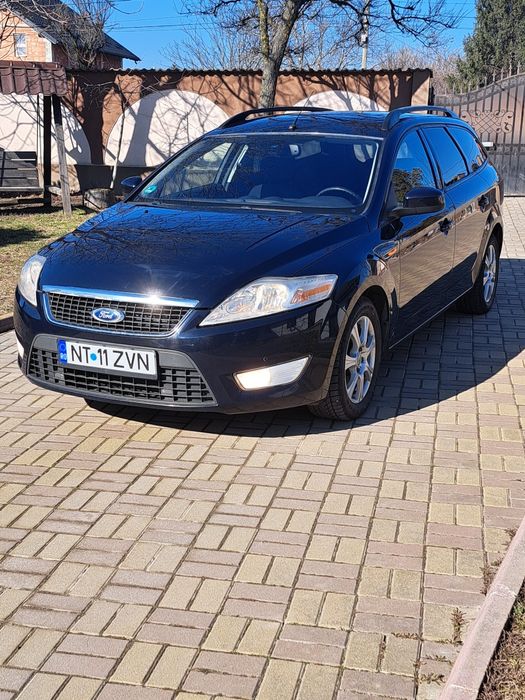 Autoturism FORD MONDEO