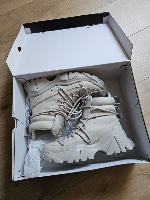 Emporio Armani 7 Ghete dama nr 35 1/3 noi în cutie