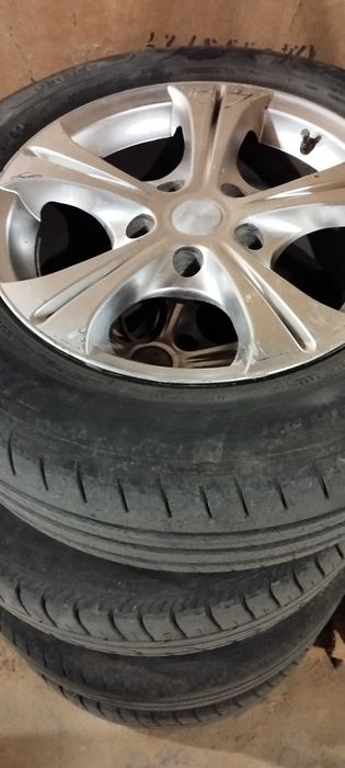 Летни гуми с алуминиеви джанти 15 цола за Toyota Picnic