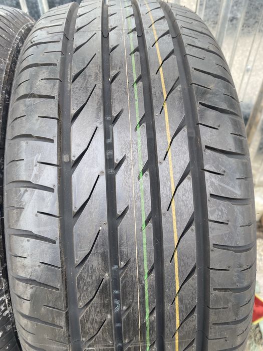 215/50/17 Toyo Летни
