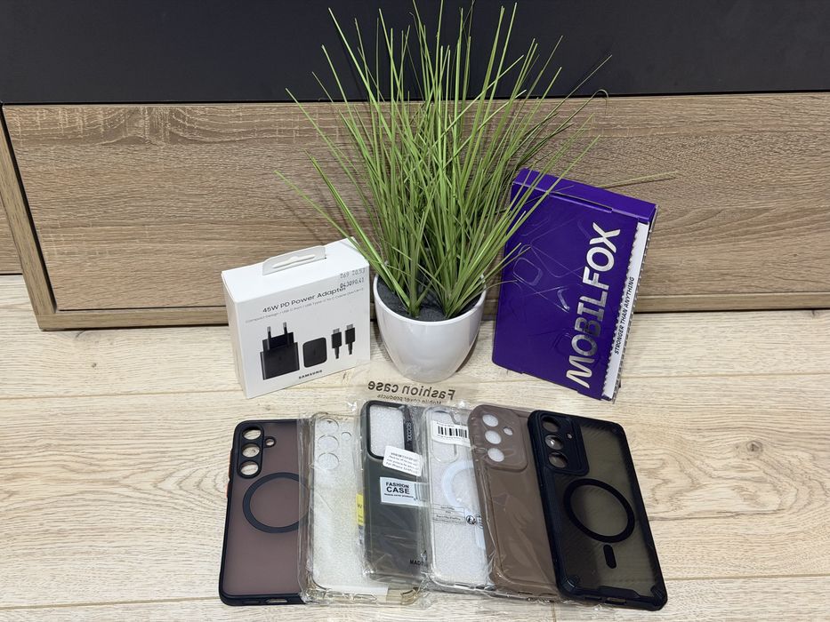 Samsung s24 plus 12GB RAM 512 ROM с гаранция, адаптер и аксесоари