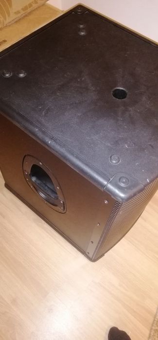 Subwoofer Behringer 15 inch