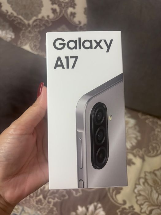 Продам абсолютно новый телефон. В упаковке.