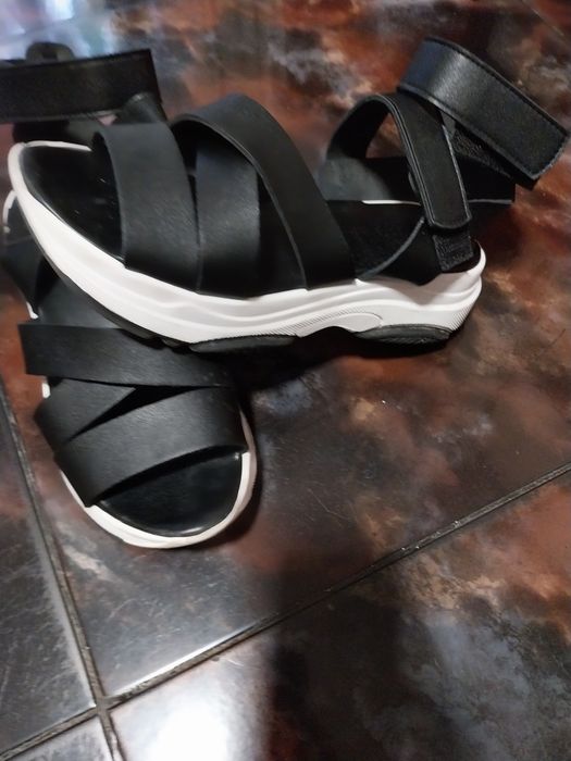 Sandale elegante