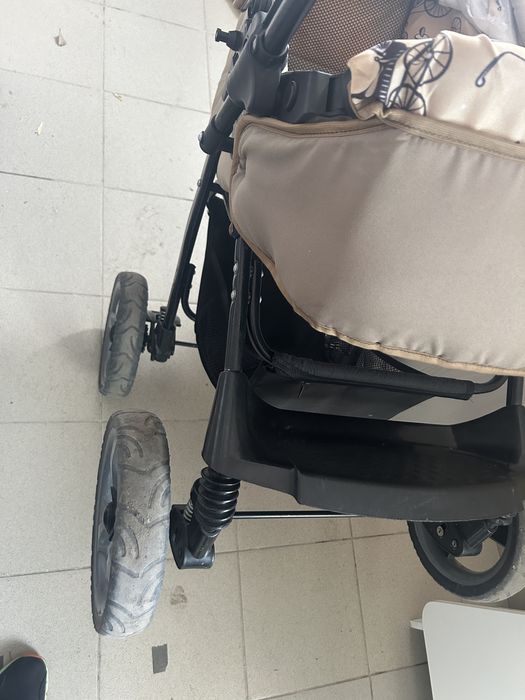 Продам коляску б/у