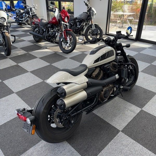 Harley Davidson Motosikl