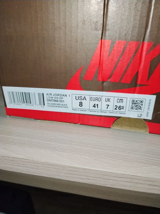 Продам Nike AJ 1 low Travis Scott