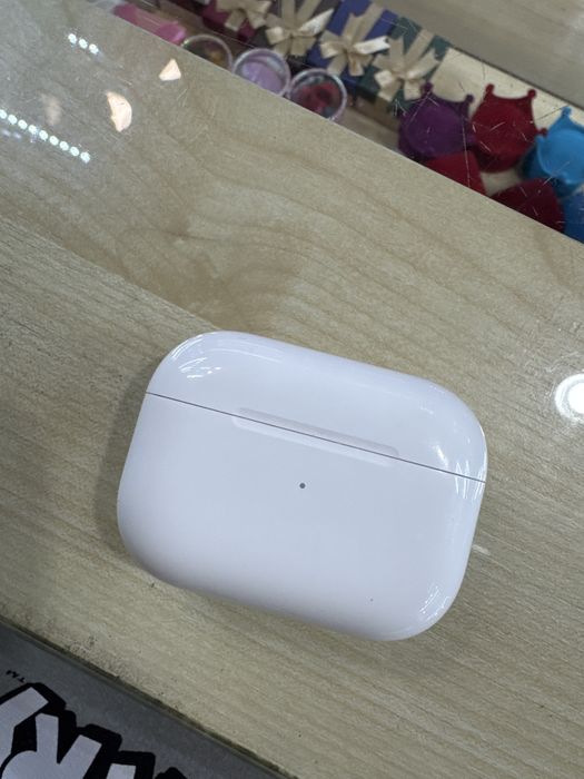 Продам airpods