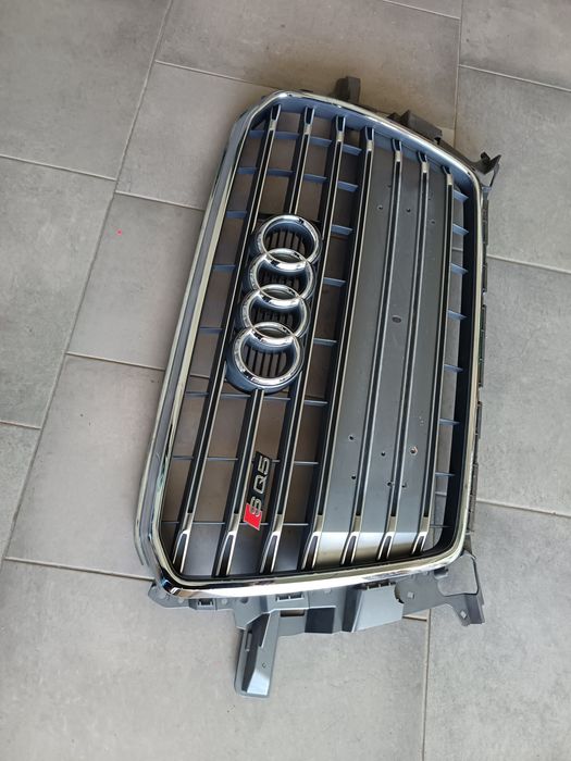 Grila centrala Audi Q5 SQ5  8R, FY Facelift 2012-2024
