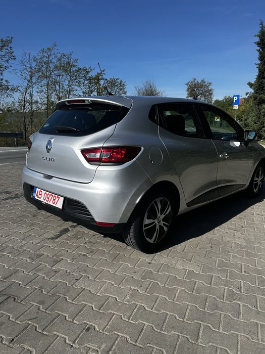 Renault Clio 1.2i R.A.R. Efectuat
