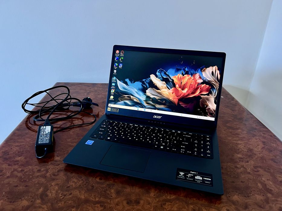 Acer Noutbuk sotiladi