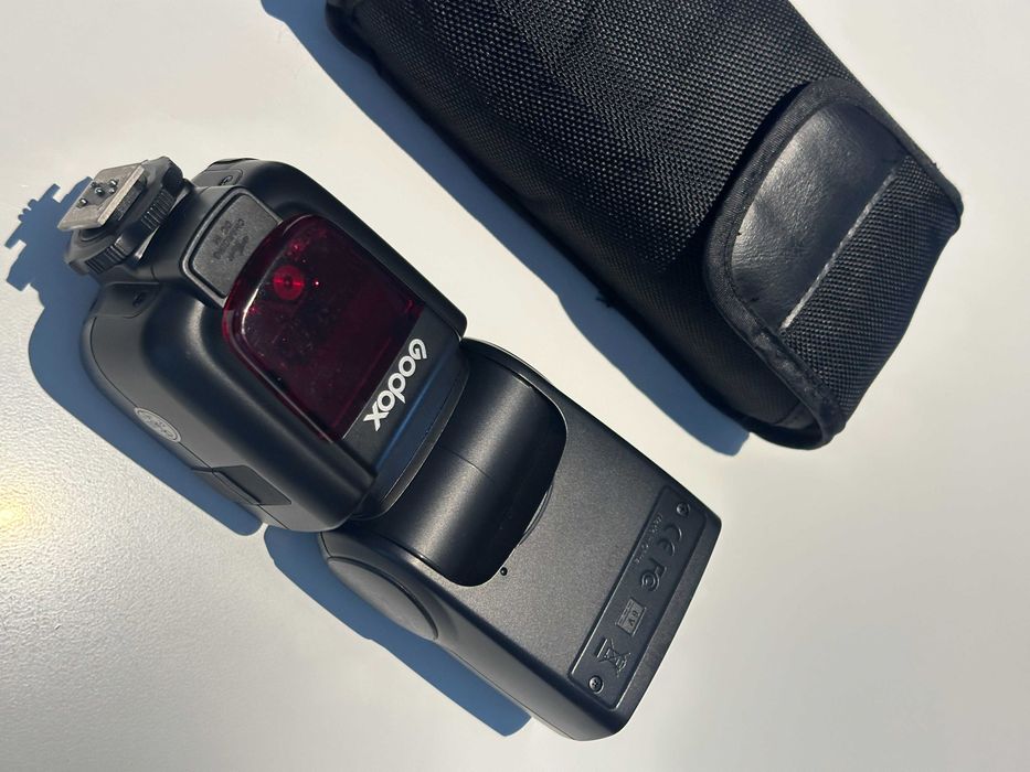 Blitz:  Godox TT685N / Yongnuo YN565EX / Declansatoare Godox X1T X1R / + BONUS