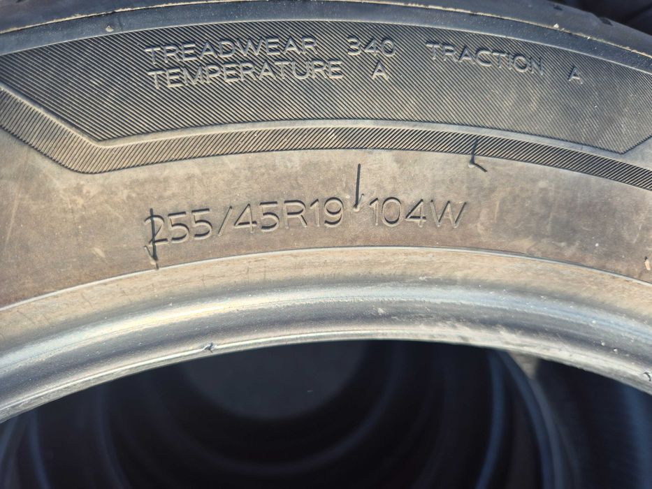 4 Anvelope de VARA - 255/45/19 - HANKOOK - OEM Tesla EV - Stare Foarte BUNA - DOT 2022 !